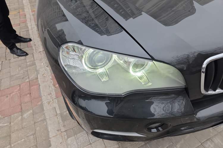 Used BMW X5 2011 xDrive35i Leading Model
