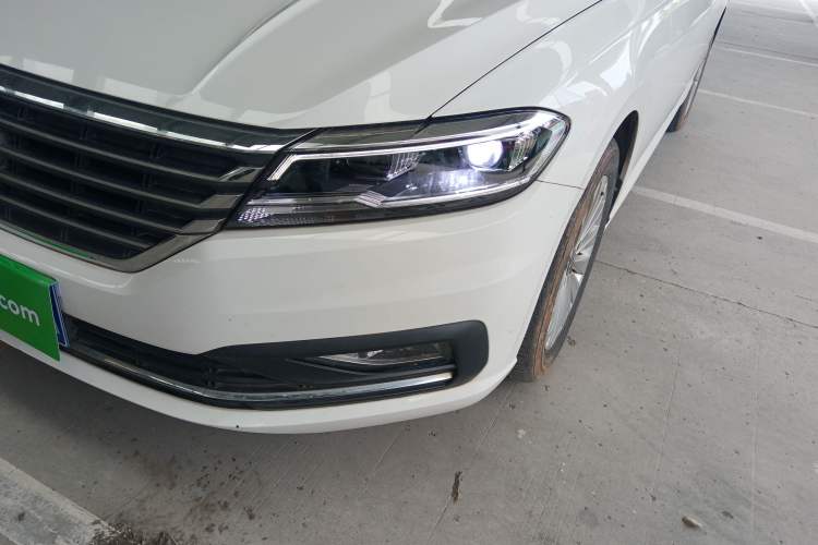 Used Volkswagen Lavida 2022 1.5L Automatic Vision Edition
