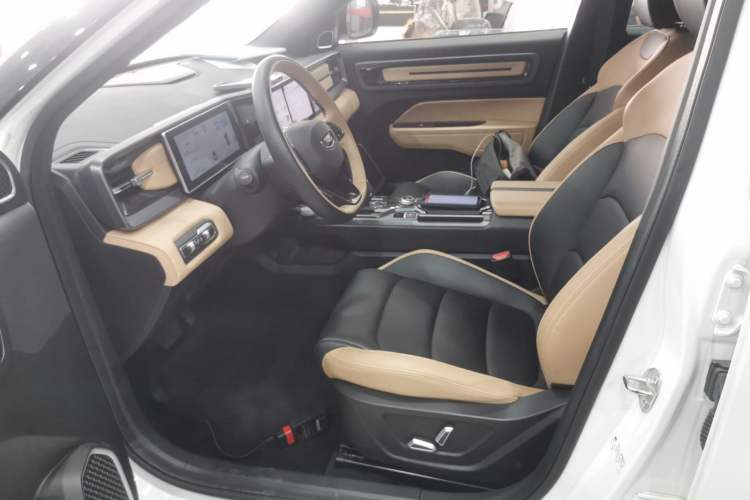 Used Geely Auto icon 2025 Linglong 1.5TD Ruyi Edition Left Front Seat