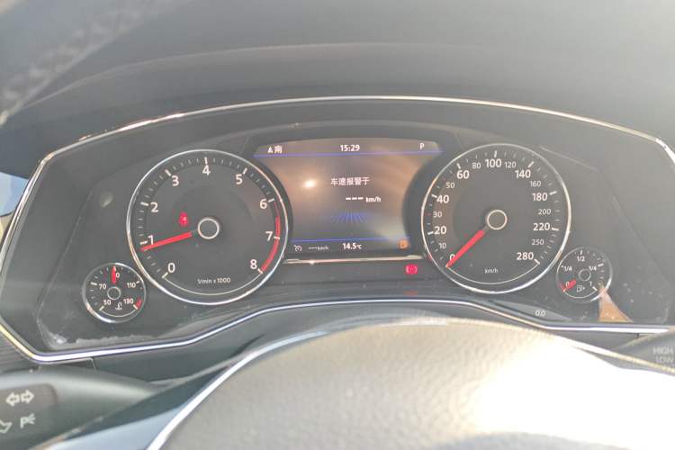 Used Volkswagen Phideon 2019 380TSI Two-Wheel Drive Business Edition China VI Standard
