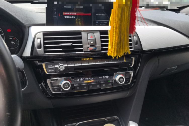 Used BMW 3 Series GT 2019 320i M Sport Audio And AC Panel