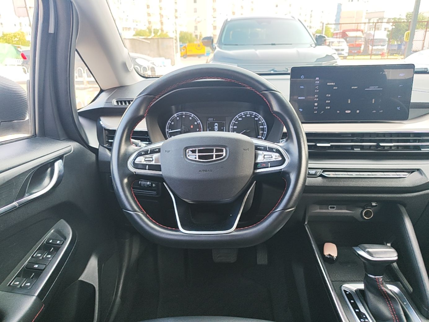Geely Auto Vision X3 2021 PRO 1.5L CVT Deluxe Model — снимка 13