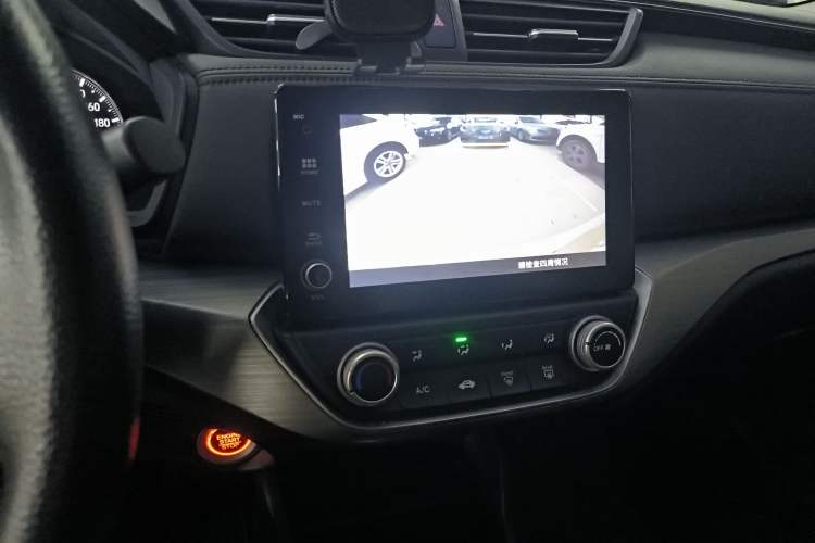 Used Honda Envix 2022 180TURBO CVT Comfort Version Audio And AC Panel