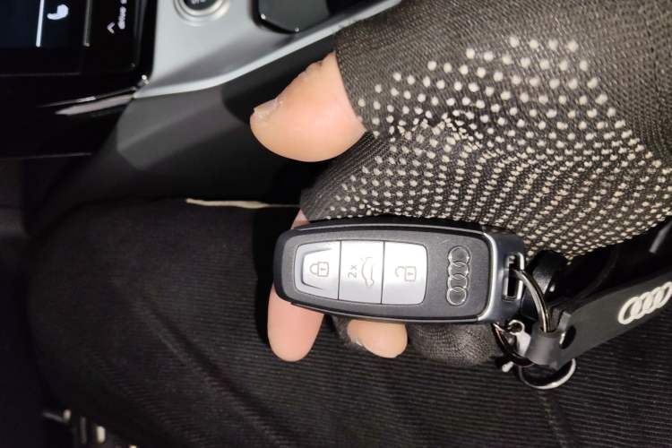 Used Audi Q6 2024 45 TFSI quattro Qiyun Edition Flying Rider Package 7-seater
