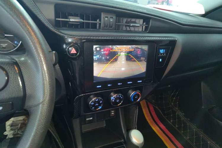 Used Toyota Levin 2018 185T CVT Luxury Edition Audio And AC Panel