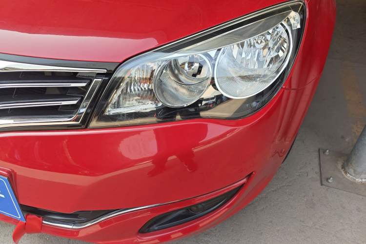 Used Roewe 350 2015 1.5L Automatic Luxury Sunroof Edition