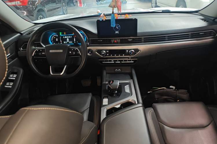 Used Soueast DX8S 2022 1.5T DCT Chieftain Edition 5 Seats
