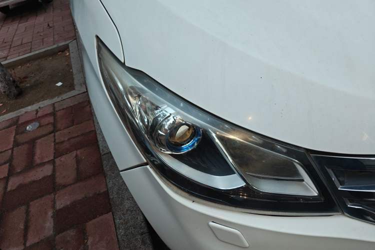 Used SAIC MAXUS G10 2014 2.0T Automatic Executive Edition