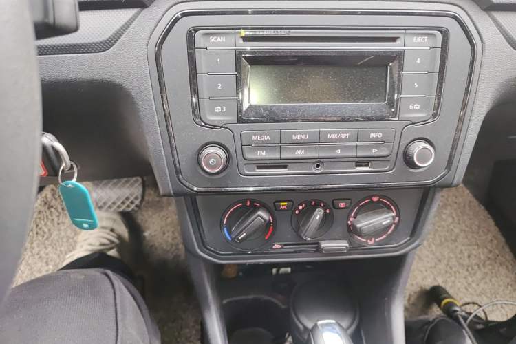 Used Volkswagen Jetta 2019 Dream Edition 1.5L Automatic Fashionable Version