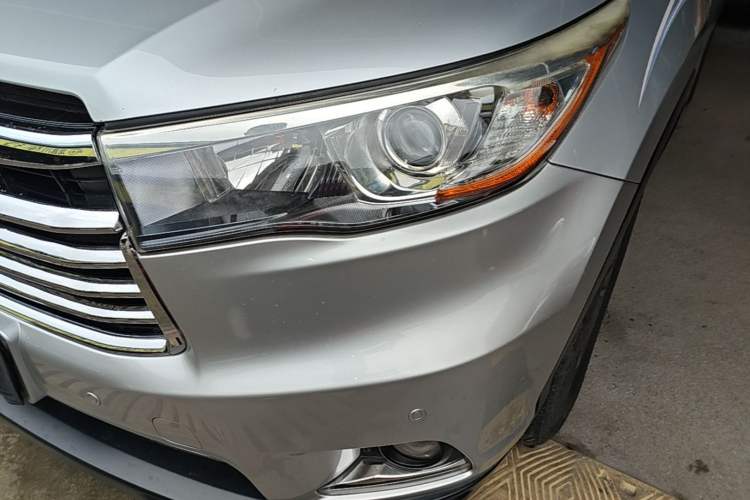 Used Toyota Highlander 2017 2.0T Four-Wheel Drive Elite Edition 7-Seater

