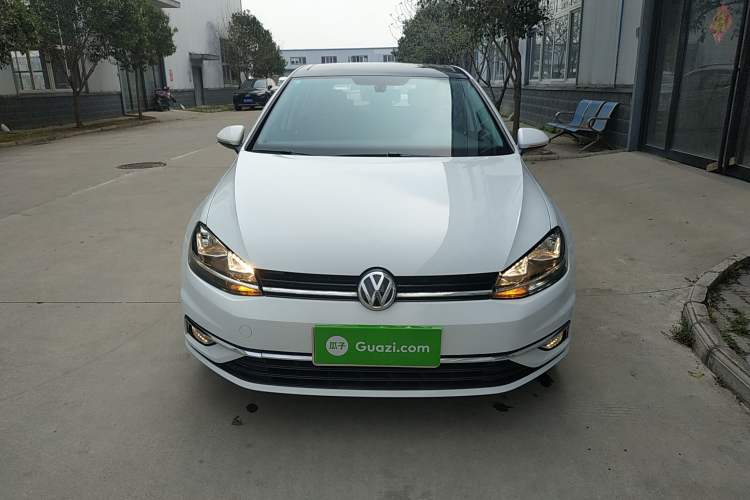 Used Volkswagen Golf 2020 200TSI DSG Comfortable and Ambitious Edition Front