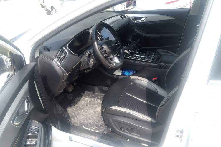 Used Roewe i6 MAX New Energy 2020 1.5T PHEV Cool & Stylish Skyroof Edition