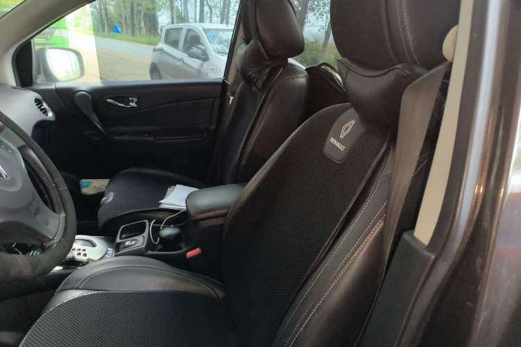 Used Renault Koleos 2013 2.5L Two-Wheel Drive Comfort Edition