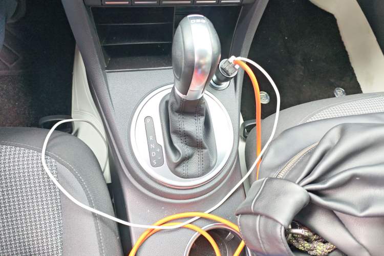 Used Volkswagen Beetle 2015 180TSI model
