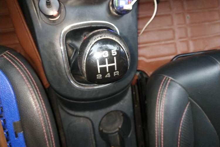 Used Dongfeng Fengon 370 2016 1.5L Manual Luxury 7-Seater
