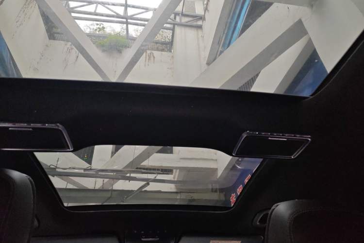 Used Mercedes-Benz GLC 2019 Facelift GLC 260 L 4MATIC Luxury Model Headliner