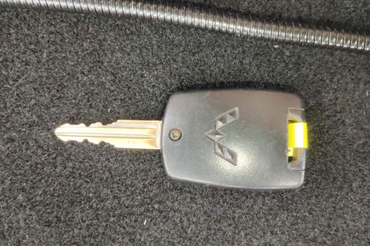 Used Wuling Hongguang V 2019 1.5L Jingqu Version China VI LAR Vehicle Key