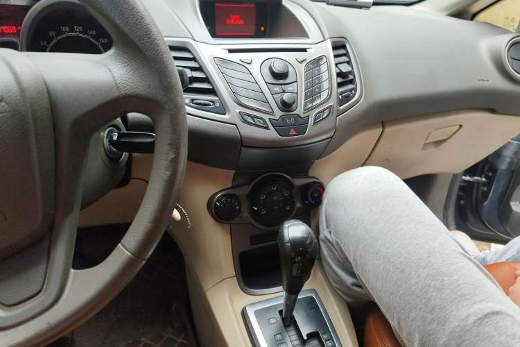 Used Ford Fiesta 2011 Sedan 1.5L Automatic Fashion Edition