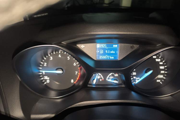 Used Ford Kuga 2017 EcoBoost 180 Two-Wheel-Drive Tiger Leap Model