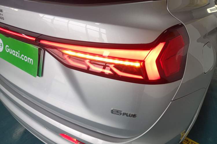 Used Landian E5 PLUS 2025 165 km Long-Range Version Pro 7-Seater