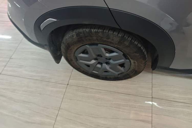 Used BYD Yuan UP 2024 401 km Active Version
