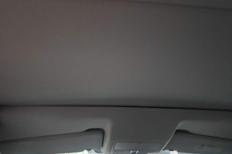 Used Land Rover Discovery Sport 2017 2.0T SE Headliner