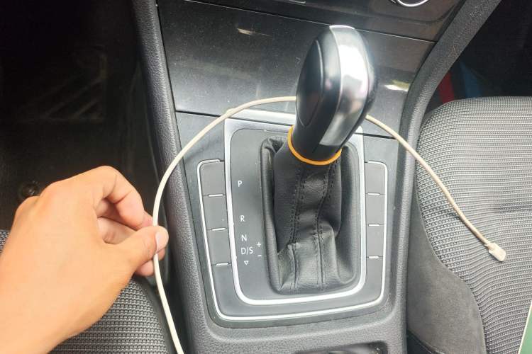 Used Volkswagen Golf 2018 1.6L Automatic Comfort Model Gear Lever