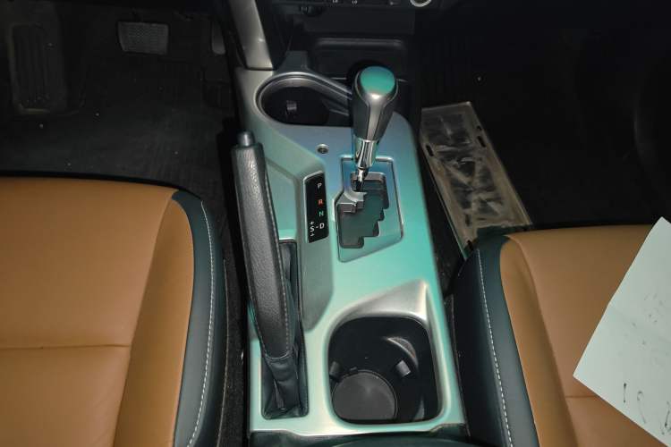 Used Toyota RAV4 2016 2.5L Automatic 4x4 Elite Edition