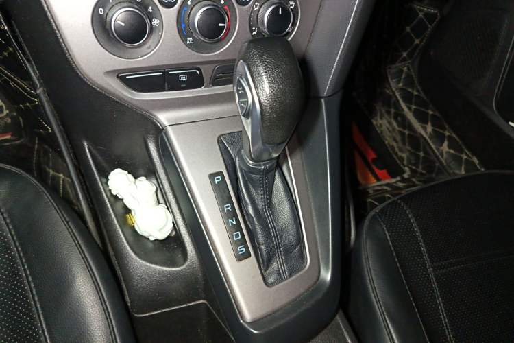 Used Ford Focus 2012 Hatchback 1.6L Automatic Comfort Model
