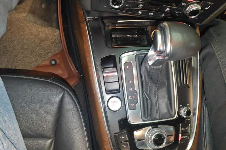 Used Audi Q5 2013 40 TFSI hybrid
