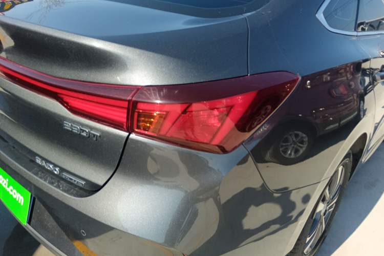 Used CHANGAN Eado 2024 PLUS Blue Whale NE 1.4T GDI DCT High-Energy Edition Exterior 3