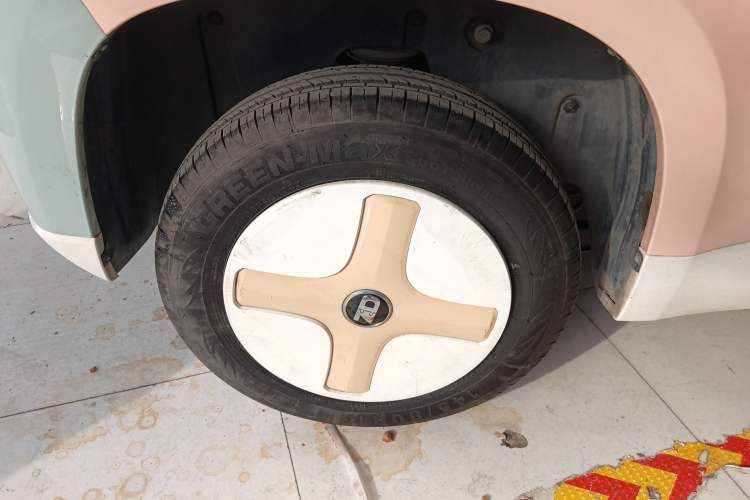 Used Know Beans Rainbow 2024 Colorful Cloud Edition Right Rear Wheel Hub