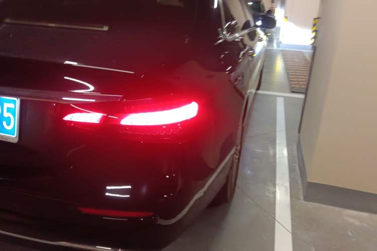 Used Mercedes-Benz E-Class 2021 E 300 L Stylish Model