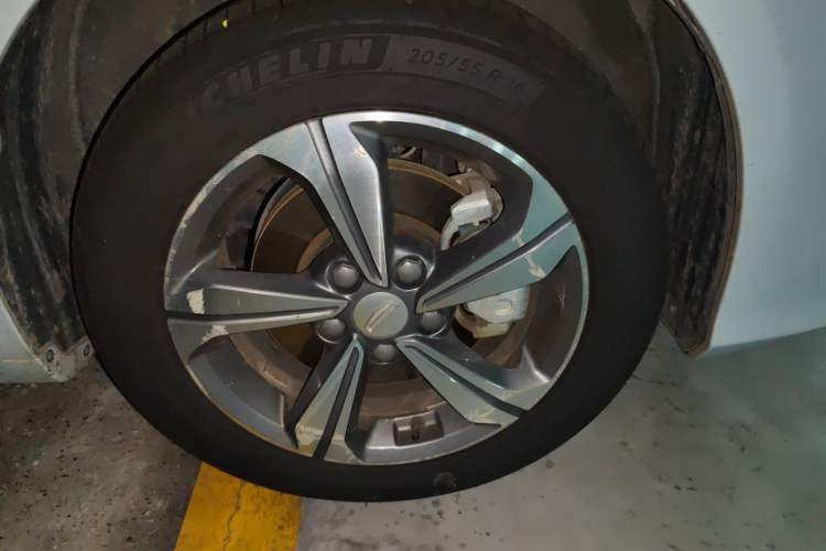 Used Geely Auto Emgrand L HiP 2022 1.5TD-DHT Pro 100KM Travel Edition
