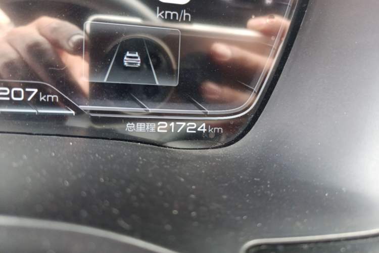 Used BYD Song PLUS New Energy 2021 DM-i 51KM Prestige Model Odometer Close Up