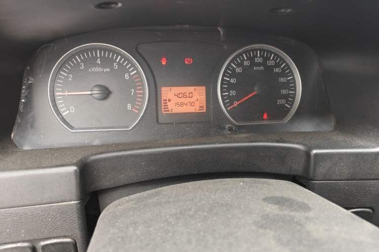 Used FORTHING Lingzhi 2016 M3 1.6L 7-Seater Standard Model China V Emission Standard
