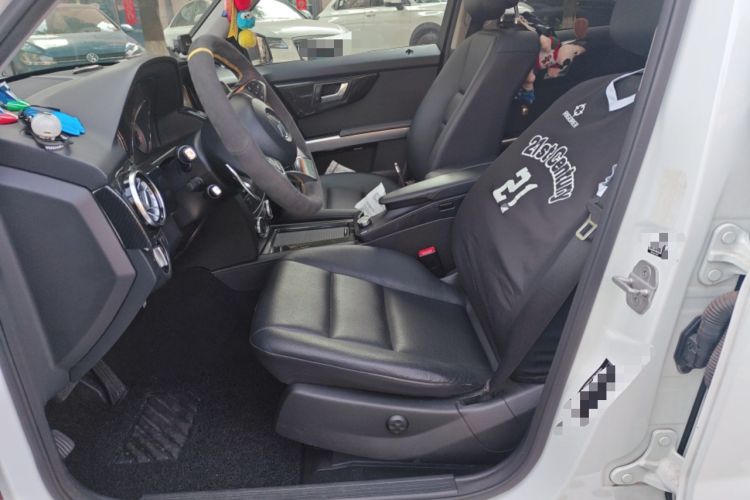 Used Mercedes-Benz GLK-Class 2013 GLK 300 4MATIC Dynamic Sunroof Model
