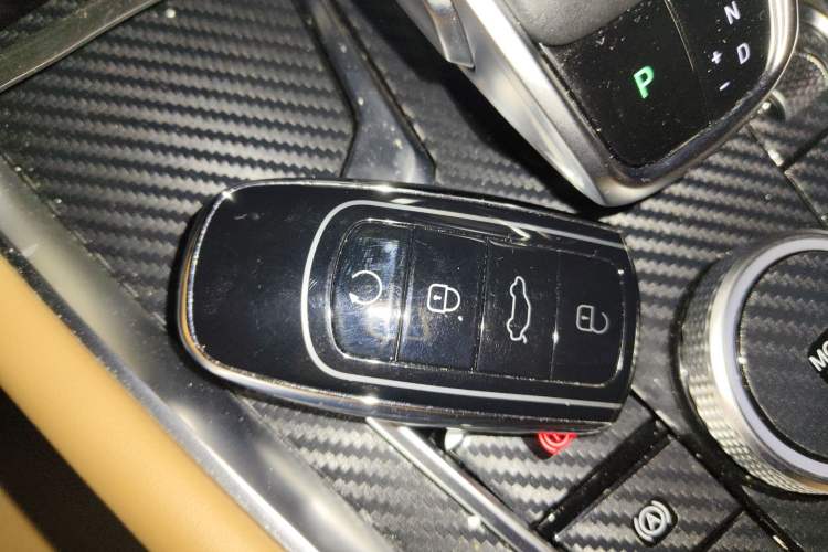 Used Chery Tiggo 8 PRO 2022 390T Two-Wheel Drive Vast Edition 5 Seats