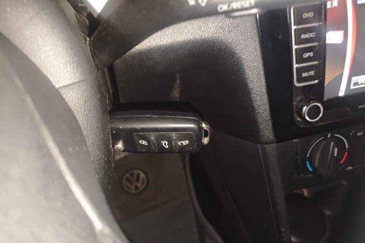 Used Volkswagen Jetta 2013 1.6L Automatic Fashion Model
