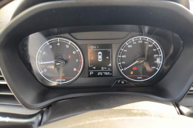 Used Geely Auto Vision X3 2021 PRO 1.5L CVT Deluxe Model