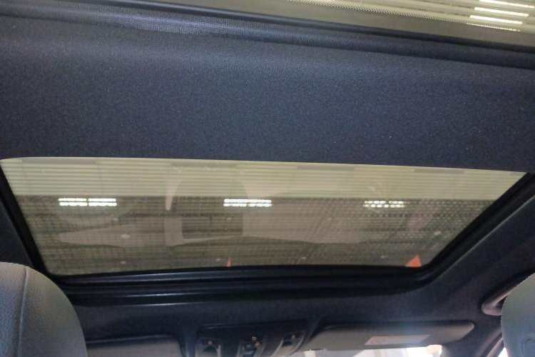 Used Mercedes-Benz B-Class 2018 B 200 Sport Edition Headliner