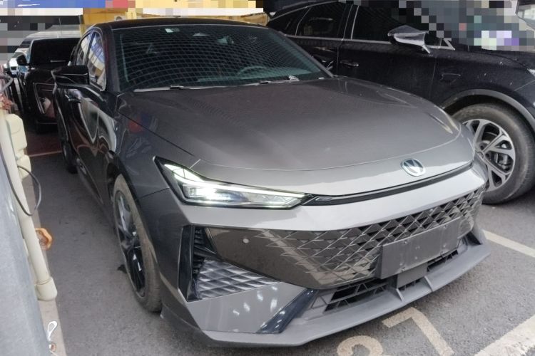 Used CHANGAN UNI-V 2024 1.5T Prestige Edition Exterior 1