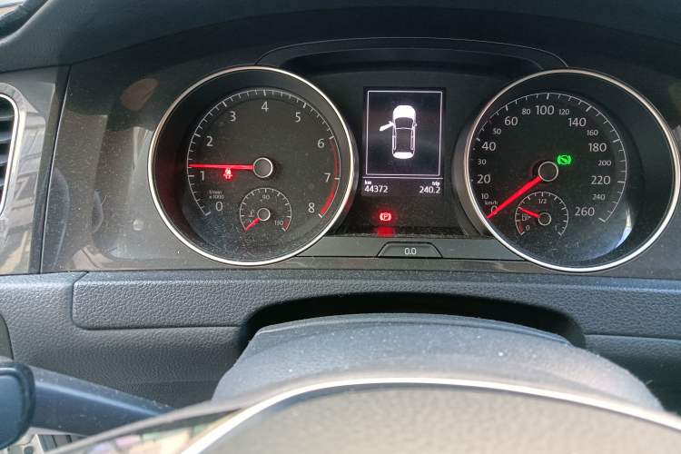 Used Volkswagen Golf 2019 200TSI DSG Comfort Version China VI Standard