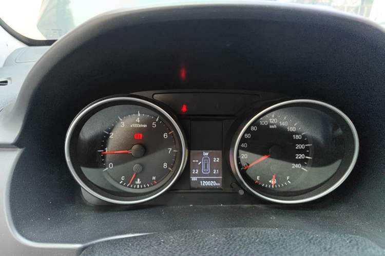 Used Haval H6 2015 Sport Edition 1.5T Manual Two-Wheel Drive Elite Model
