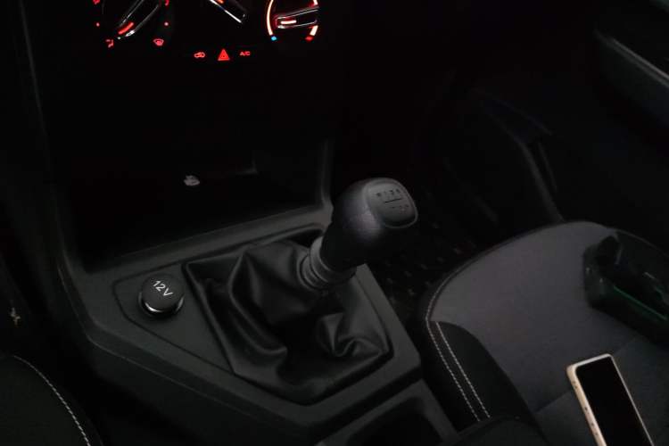 Used Wuling Hongguang PLUS 2020 1.5L Manual Standard Edition 5 Seats