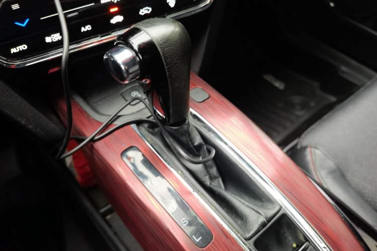 Used Honda XR-V 2017 1.8L VTi CVT Luxury Edition