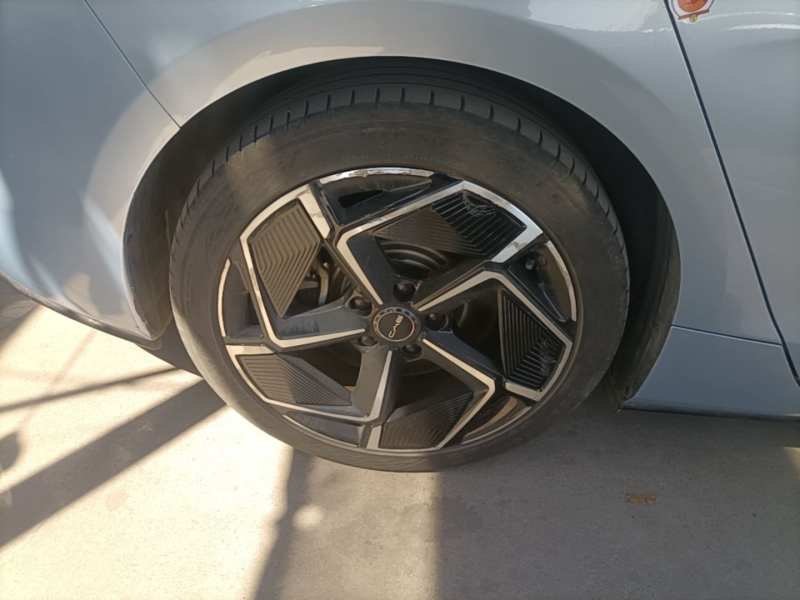 Used BYD Seal 2022 700 km Long-Range Rear-Wheel-Drive Version — 26