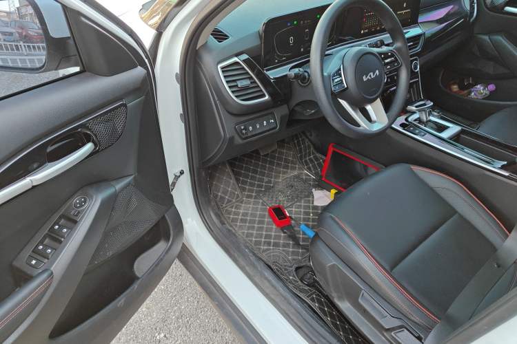 Used Kia Seltos 2023 1.5L CVT Luxury Edition
