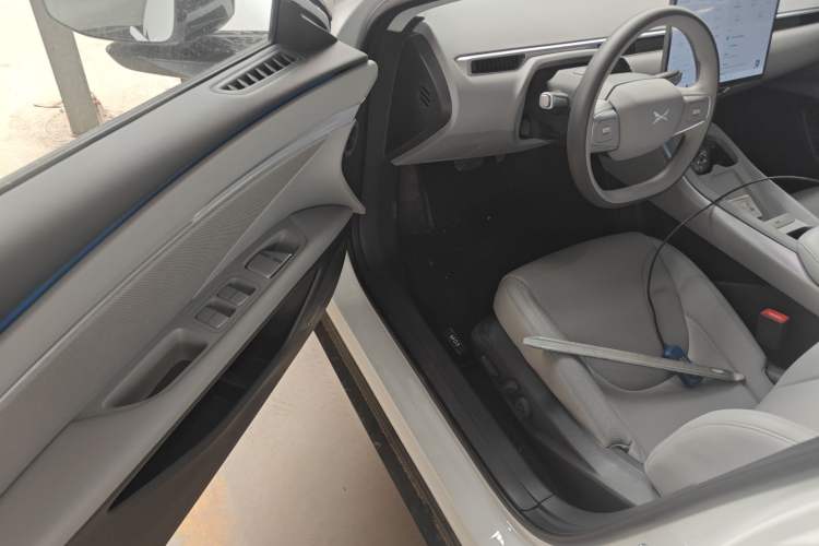 Used XPeng MONA M03 2025 600 with Ultra-Long Range Max Driver Seat