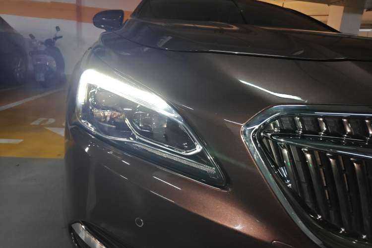 Used Buick LaCrosse 2018 28T Elite Edition
